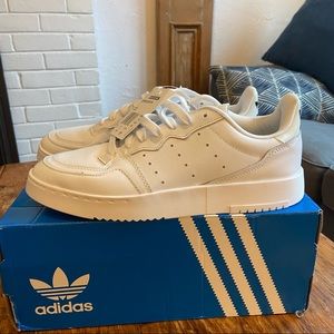 BNWT in-box Adidas court shoes